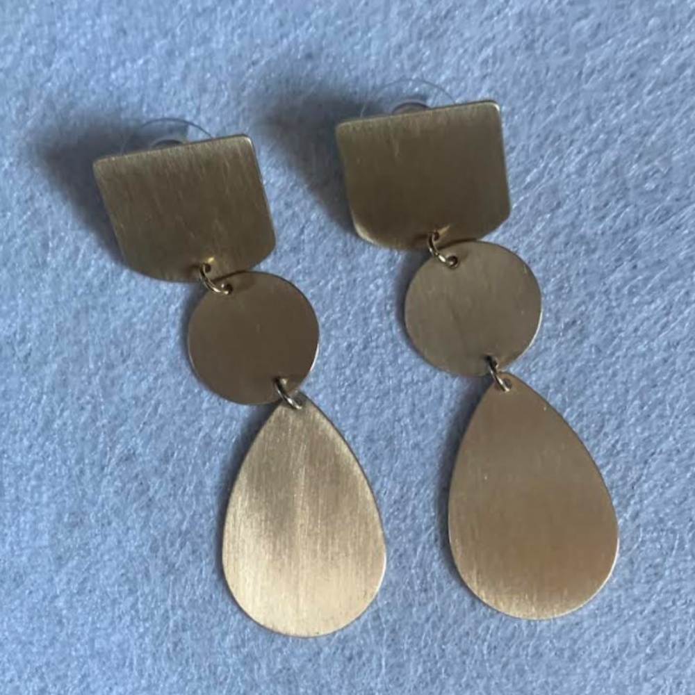 🆕 Geometric Earrings - Picture 5 of 10